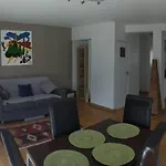 In Lägenhet *